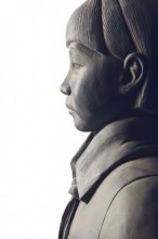 Terracotta Daughters de Prune Nourry